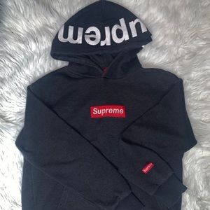Supreme sweater